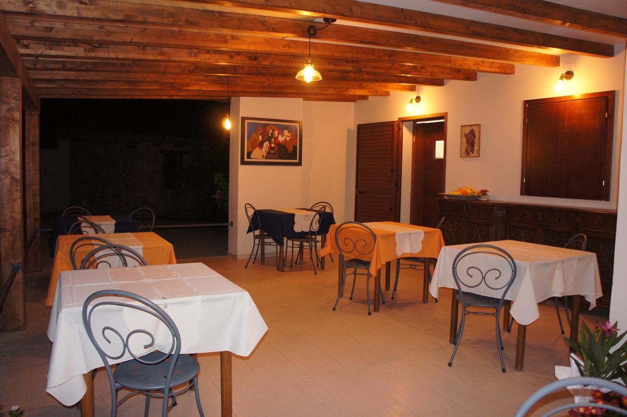 Bed and Breakfast Locanda Farorientale Santa Lucia  Exterior foto